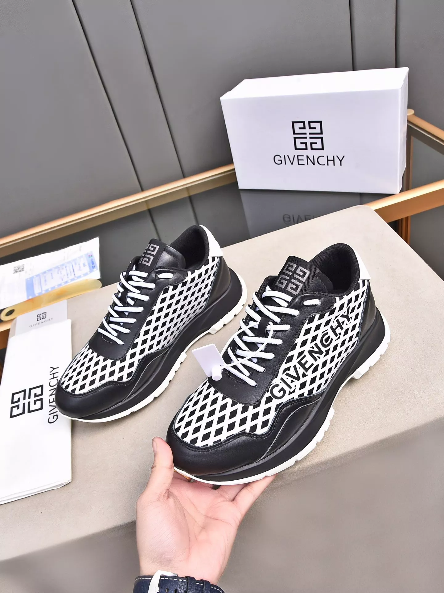 givenchy decontractees chaussures pour homme s_12b53b6